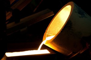 metal ingot pour
